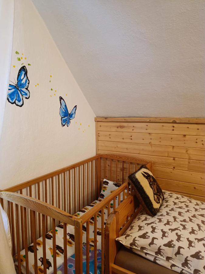 Jizdarna Malenovice Appartement Malenovice  Buitenkant foto