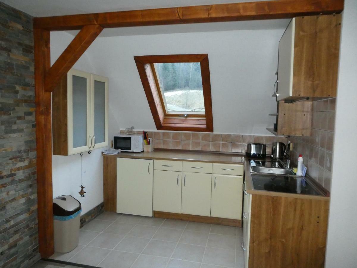 Jizdarna Malenovice Appartement Malenovice  Buitenkant foto